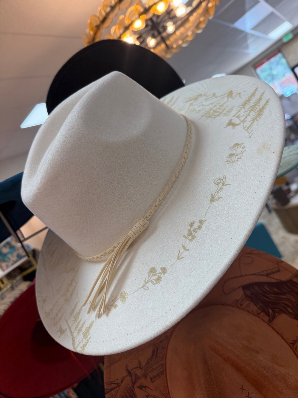 Ivory Western Wide-Brim Embroidered Felt Hat